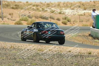 media/May-31-2025-CalClub SCCA (Sat) [[2c1a04e1ee]]/Qualifying/Group 5/Turn 4/